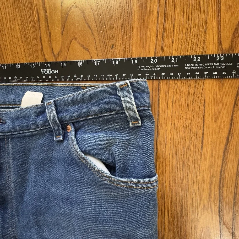 Levis size doesn